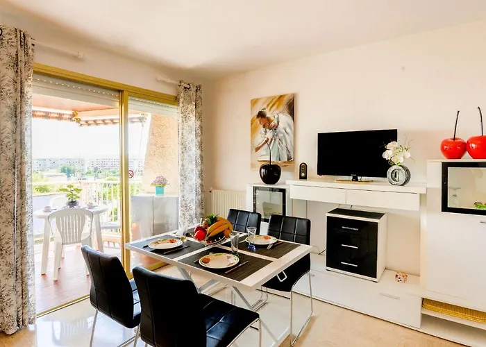Апартаменты Le Baccara By Interhome *
