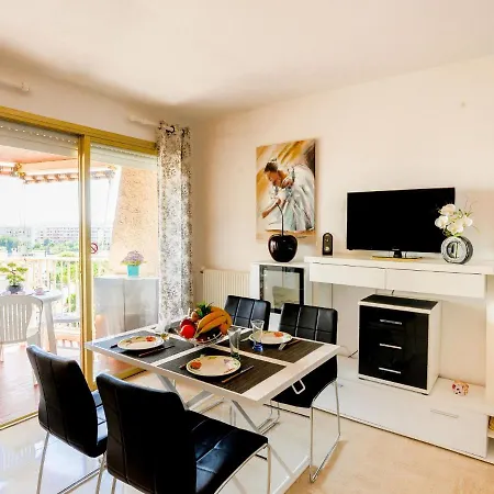 Apartment Le Baccara By Interhome *